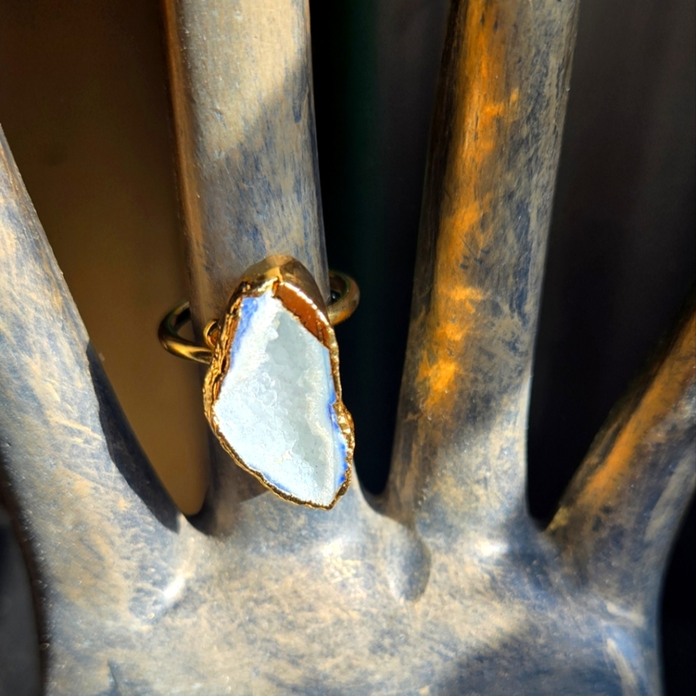 Topaz baby blue drutzy geode 18k gold sz8